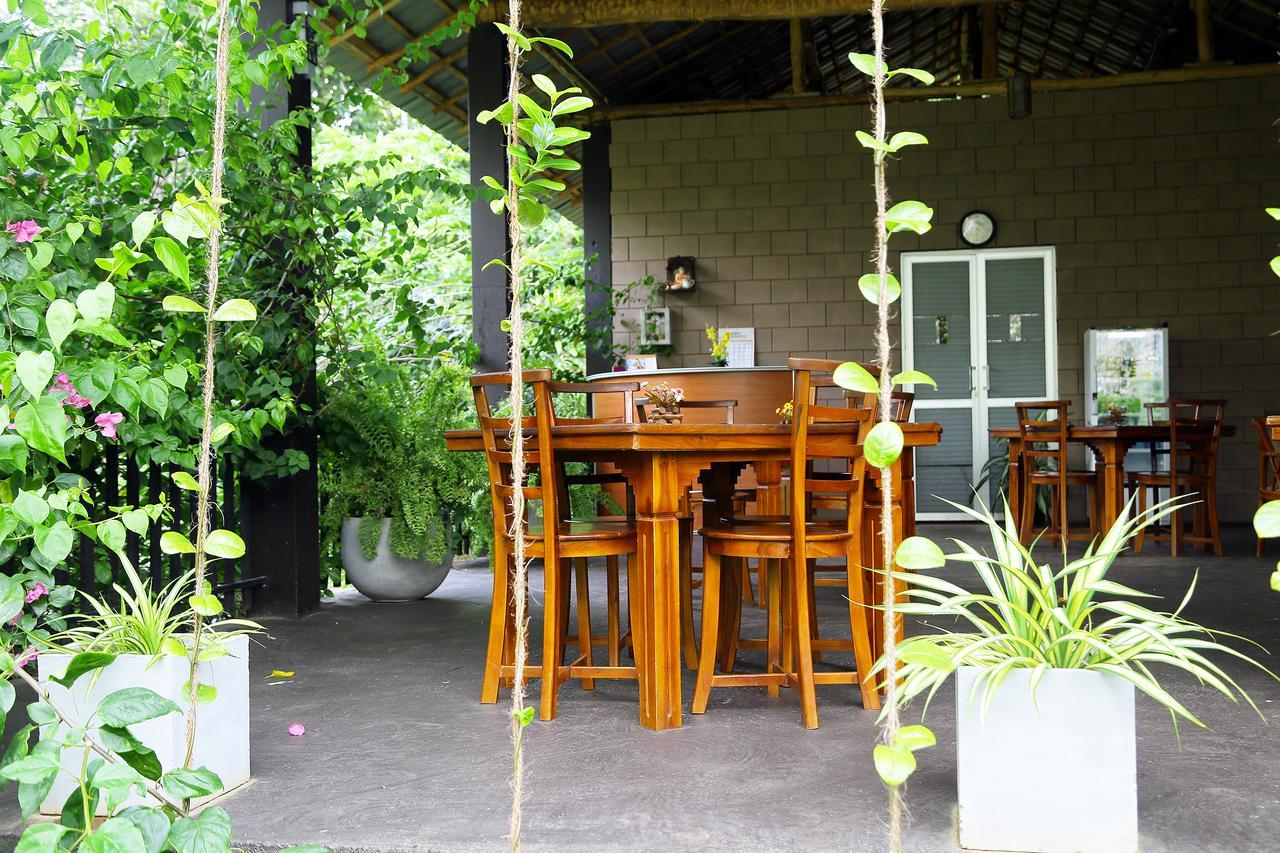Hantara Udawalawa Udawalawe Bagian luar foto
